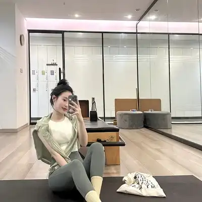 武英梓